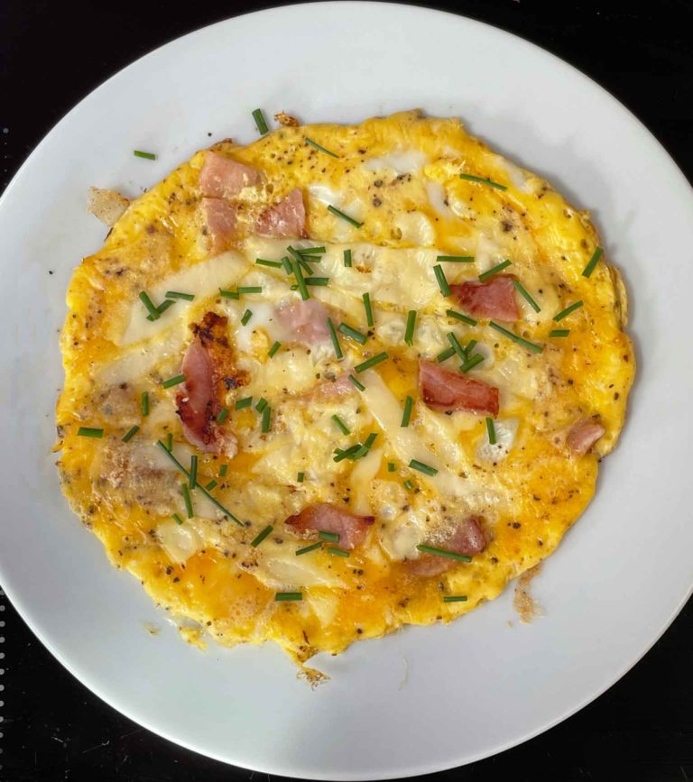 Easy Bacon and Cheese Omelette Foodie Toolbox