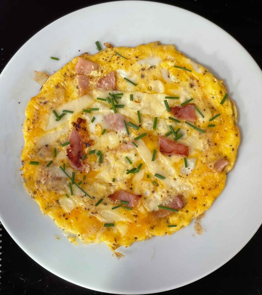 Bacon-and-Cheese-Omelette